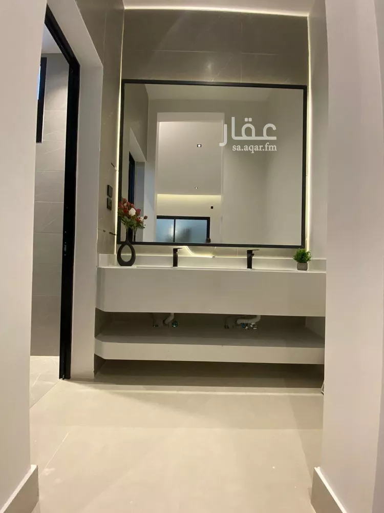 شقة للبيع في شارع عبدالله ابن عبدالاسد, حي نوارة, مدينة المزاحمية, منطقة الرياض صورة 2