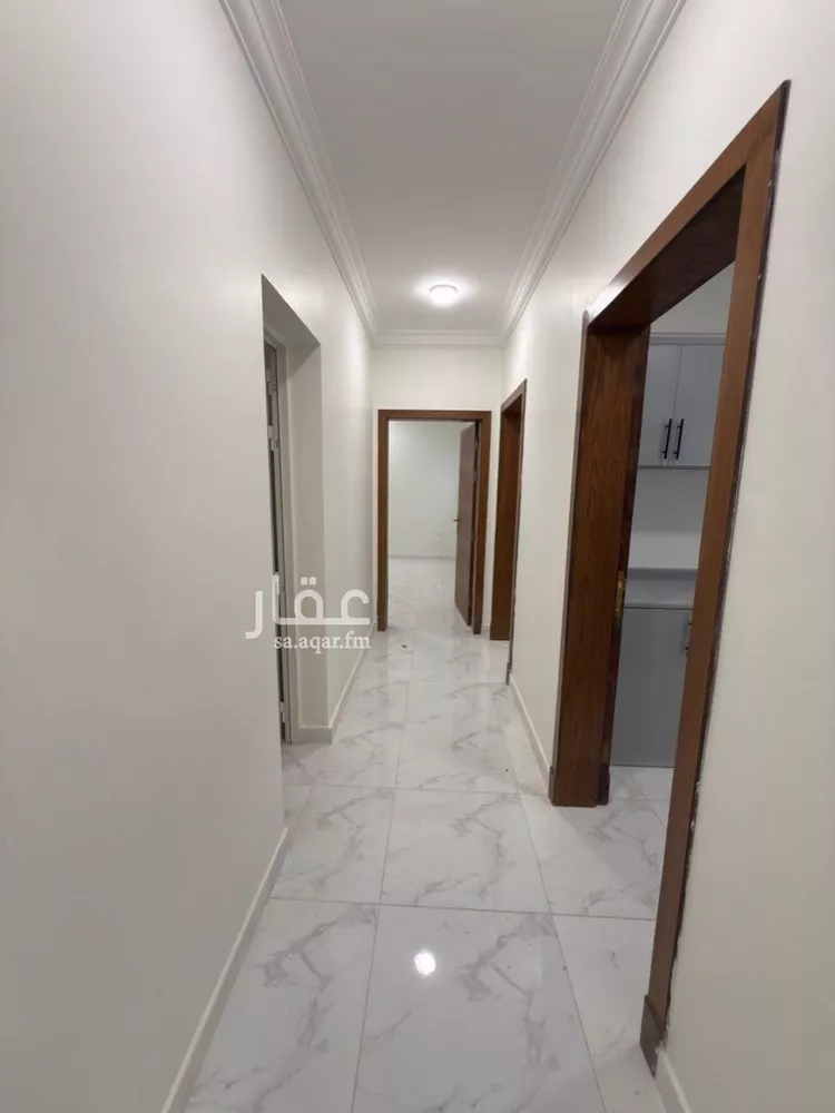 شقة للإيجار في شارع عنيزة, حي الثقبة, مدينة الخبر, المنطقة الشرقية 11