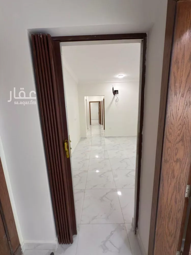 شقة للإيجار في شارع عنيزة, حي الثقبة, مدينة الخبر, المنطقة الشرقية صورة 5