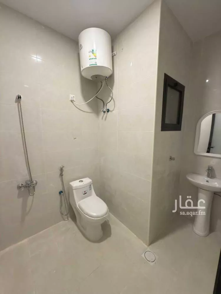 شقة للإيجار في شارع عنيزة, حي الثقبة, مدينة الخبر, المنطقة الشرقية 13