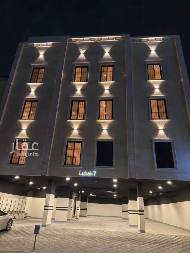 شقة للإيجار في شارع عنيزة, حي الثقبة, مدينة الخبر, المنطقة الشرقية