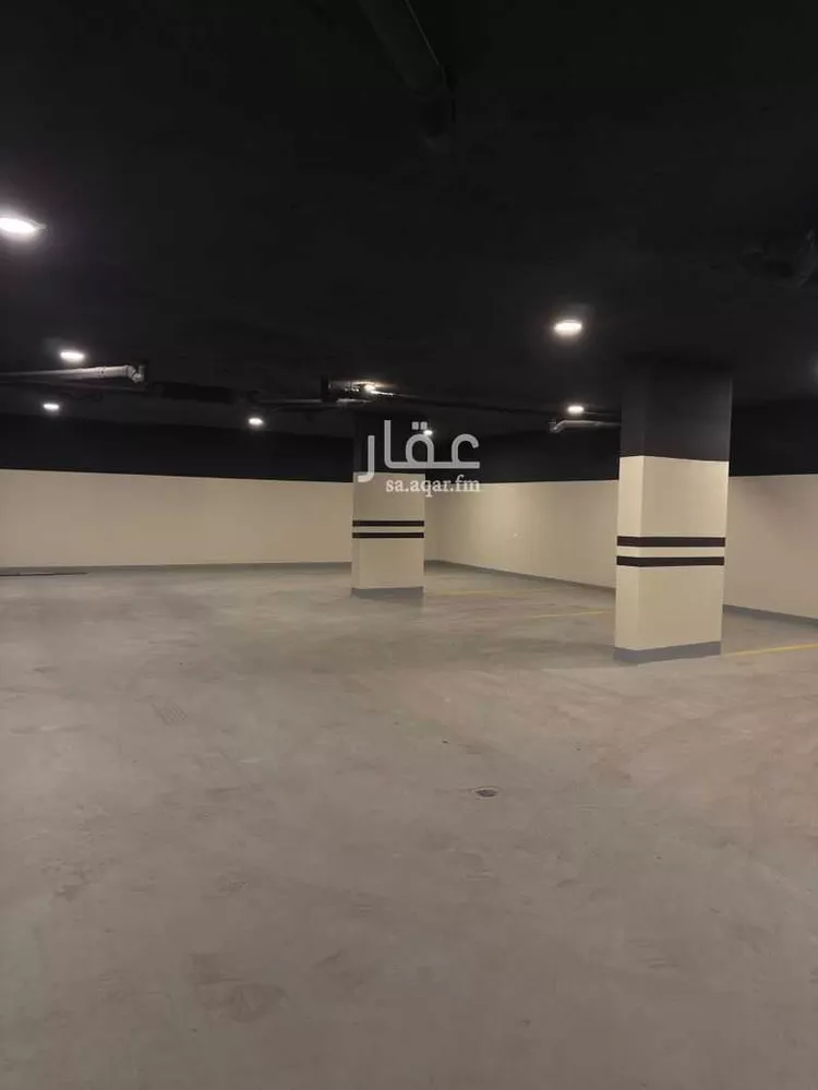 شقة للإيجار في شارع عنيزة, حي الثقبة, مدينة الخبر, المنطقة الشرقية 14