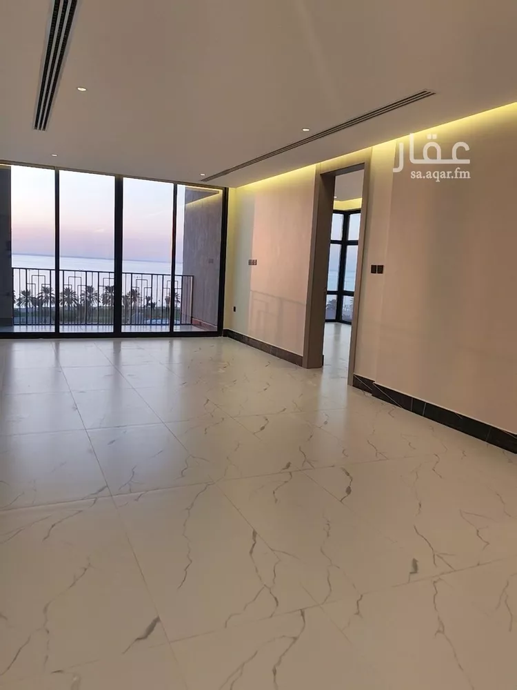 شقة للبيع في شارع الملك عبد الله بن عبدالعزيز, حي الشاطئ الغربي, مدينة الدمام, المنطقة الشرقية صورة 2