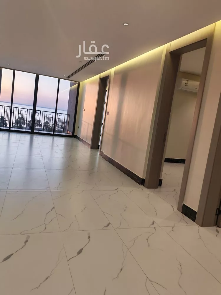 شقة للبيع في شارع الملك عبد الله بن عبدالعزيز, حي الشاطئ الغربي, مدينة الدمام, المنطقة الشرقية