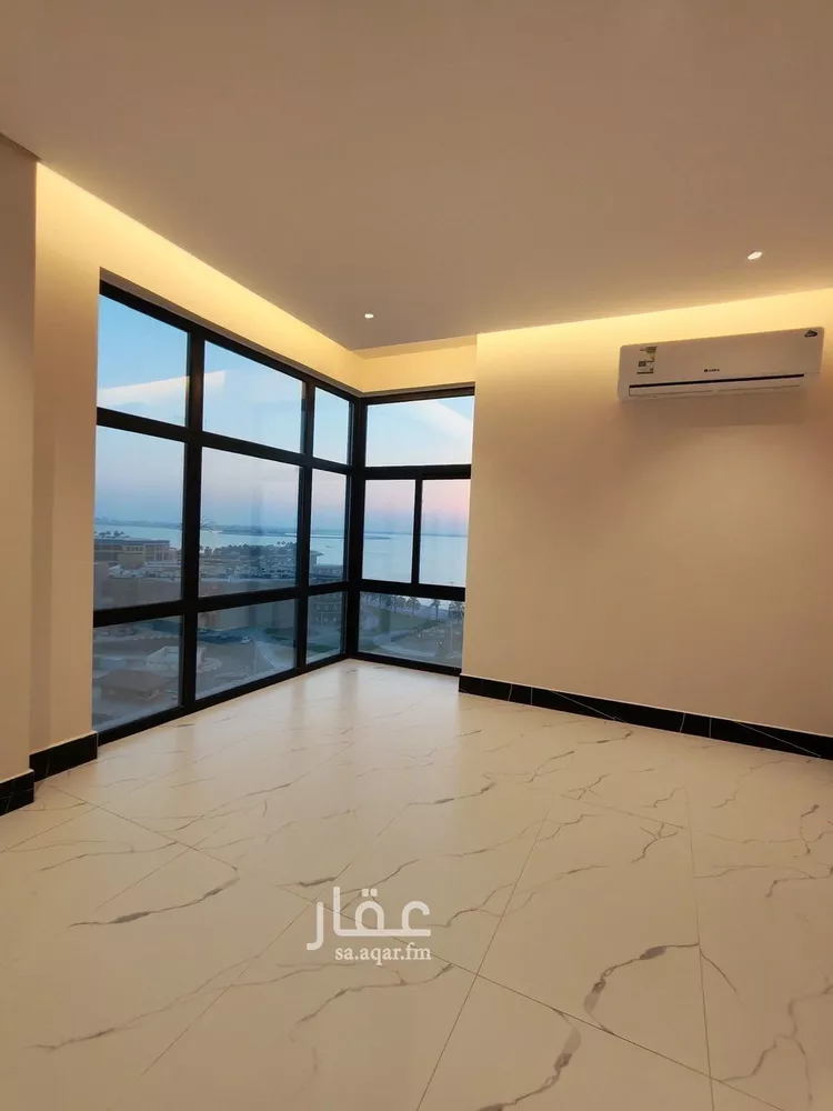 شقة للبيع في شارع الملك عبد الله بن عبدالعزيز, حي الشاطئ الغربي, مدينة الدمام, المنطقة الشرقية