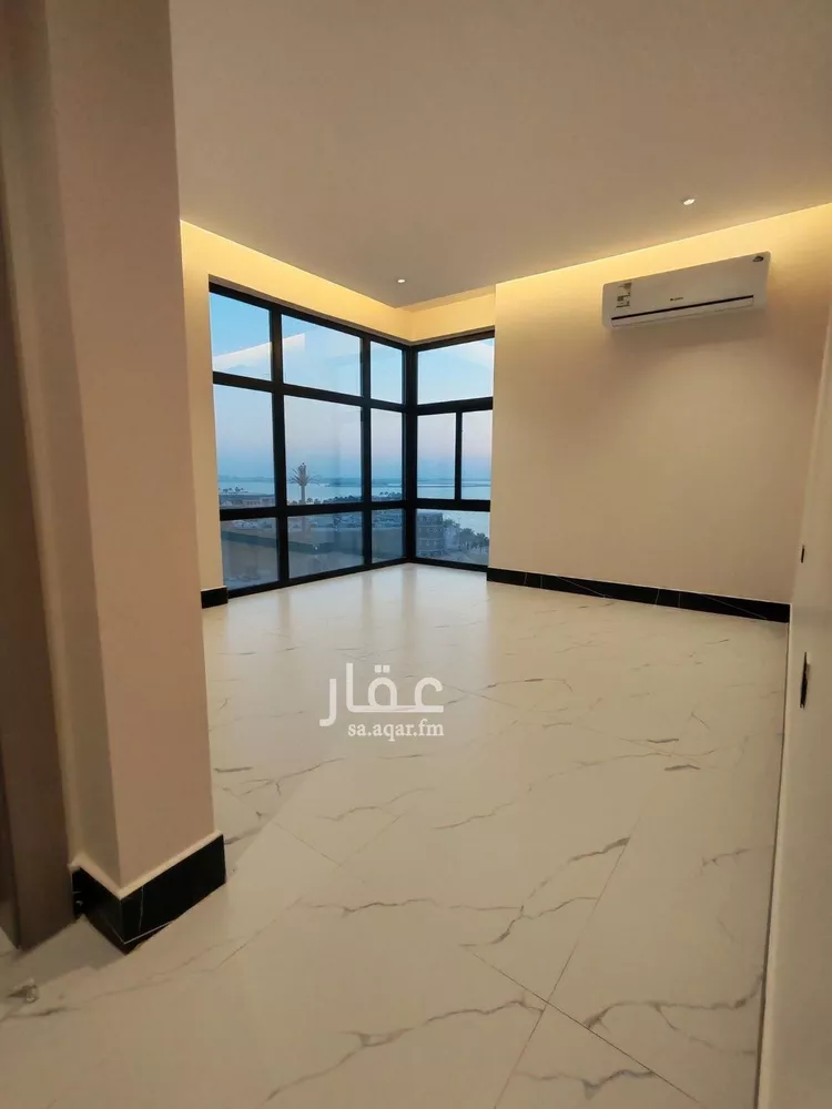 شقة للبيع في شارع الملك عبد الله بن عبدالعزيز, حي الشاطئ الغربي, مدينة الدمام, المنطقة الشرقية