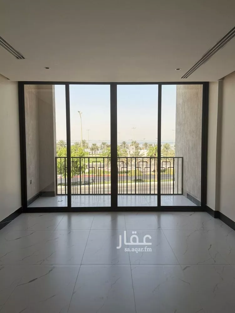 شقة للبيع في شارع الملك عبد الله بن عبدالعزيز, حي الشاطئ الغربي, مدينة الدمام, المنطقة الشرقية صورة 4