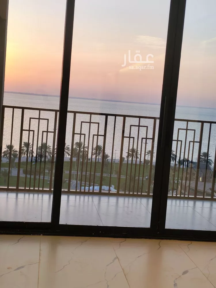 شقة للبيع في شارع الملك عبد الله بن عبدالعزيز, حي الشاطئ الغربي, مدينة الدمام, المنطقة الشرقية