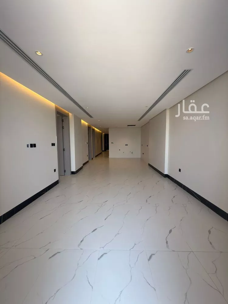 شقة للبيع في شارع الملك عبد الله بن عبدالعزيز, حي الشاطئ الغربي, مدينة الدمام, المنطقة الشرقية صورة 5