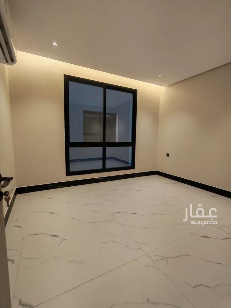 شقة للبيع في شارع الملك عبد الله بن عبدالعزيز, حي الشاطئ الغربي, مدينة الدمام, المنطقة الشرقية صورة 2