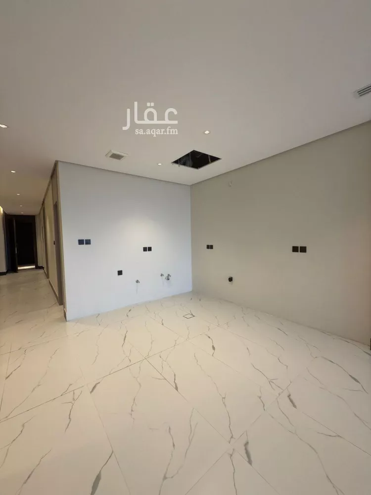 شقة للبيع في شارع الملك عبد الله بن عبدالعزيز, حي الشاطئ الغربي, مدينة الدمام, المنطقة الشرقية صورة 4