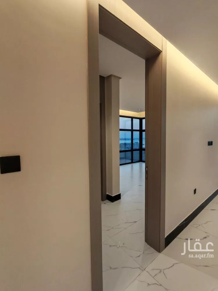 شقة للبيع في شارع الملك عبد الله بن عبدالعزيز, حي الشاطئ الغربي, مدينة الدمام, المنطقة الشرقية صورة 3