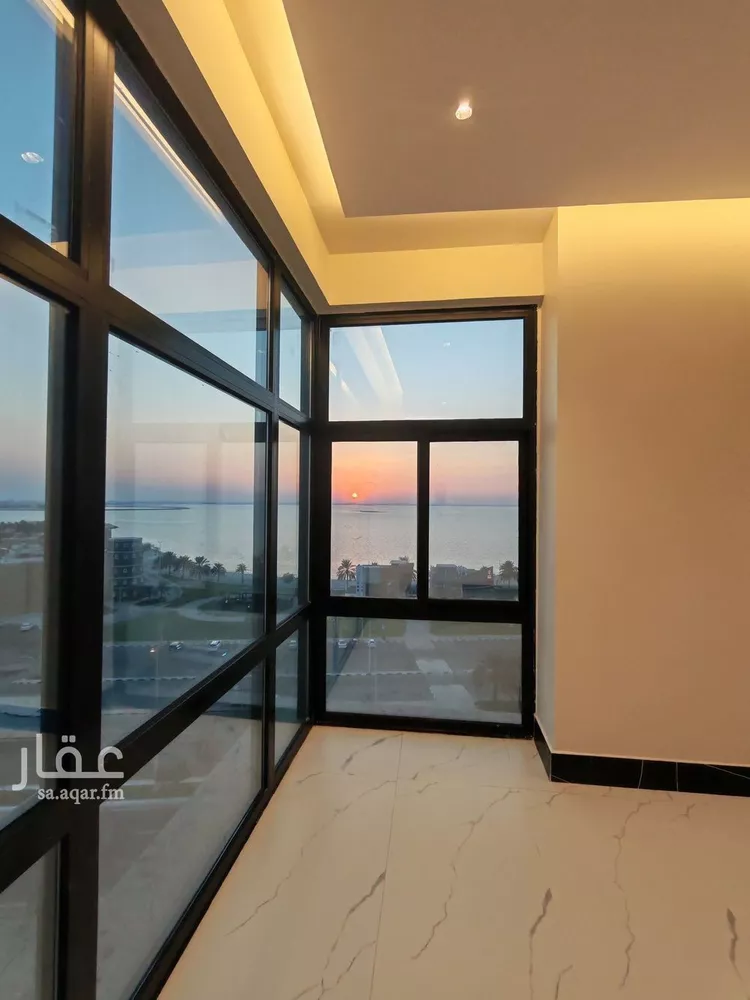 شقة للبيع في شارع الملك عبد الله بن عبدالعزيز, حي الشاطئ الغربي, مدينة الدمام, المنطقة الشرقية صورة 3