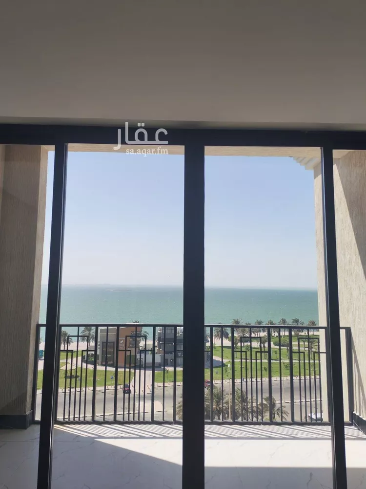 شقة للبيع في شارع الملك عبد الله بن عبدالعزيز, حي الشاطئ الغربي, مدينة الدمام, المنطقة الشرقية صورة 2