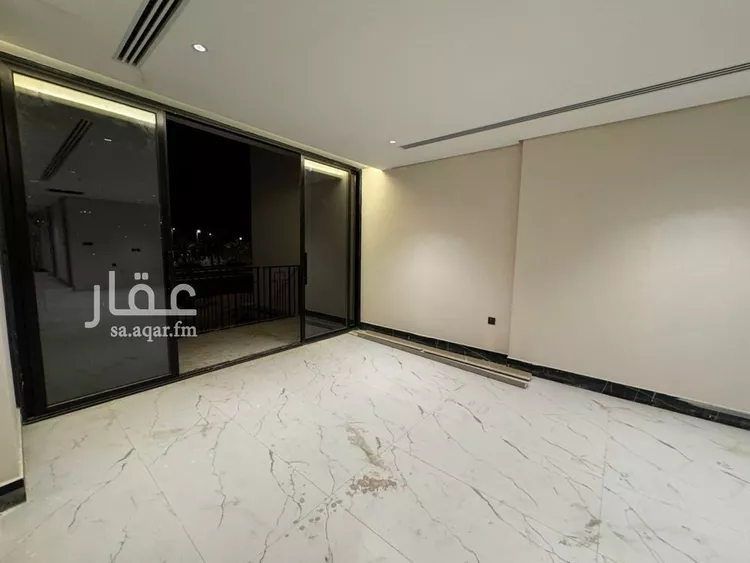 شقة للبيع في شارع الملك عبد الله بن عبدالعزيز, حي الشاطئ الغربي, مدينة الدمام, المنطقة الشرقية صورة 3