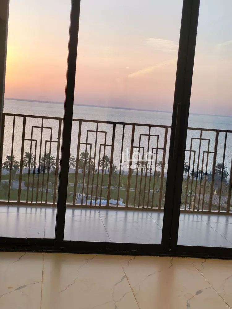 شقة للبيع في شارع الملك عبد الله بن عبدالعزيز, حي الشاطئ الغربي, مدينة الدمام, المنطقة الشرقية