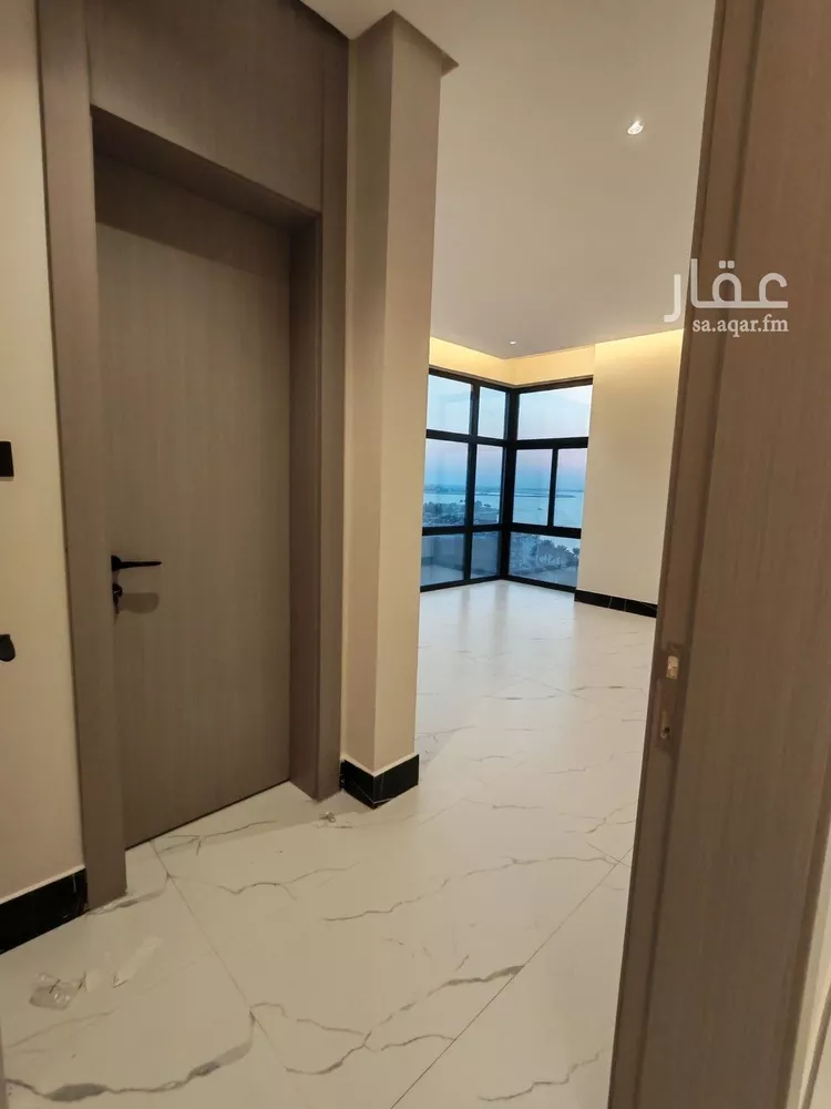 شقة للبيع في شارع الملك عبد الله بن عبدالعزيز, حي الشاطئ الغربي, مدينة الدمام, المنطقة الشرقية صورة 4