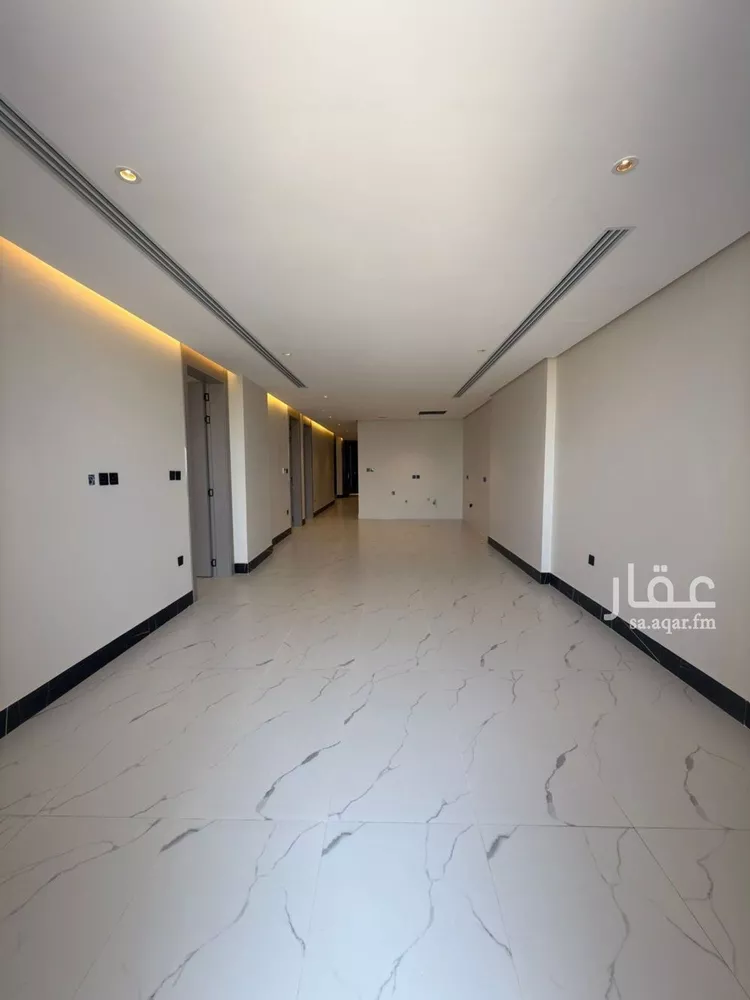 شقة للبيع في شارع الملك عبد الله بن عبدالعزيز, حي الشاطئ الغربي, مدينة الدمام, المنطقة الشرقية صورة 3