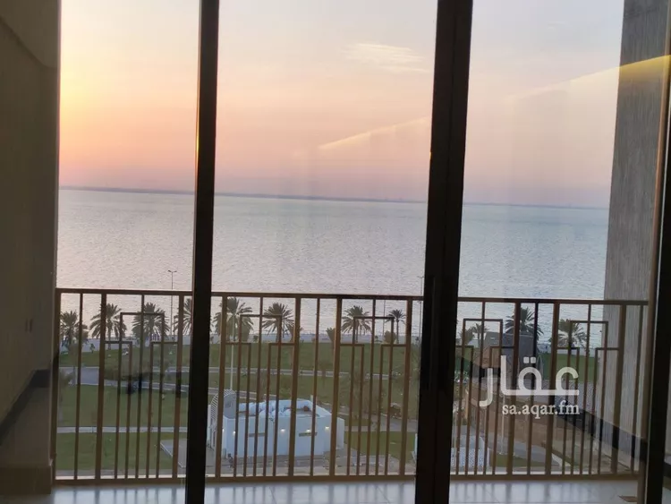 شقة للبيع في شارع الملك عبد الله بن عبدالعزيز, حي الشاطئ الغربي, مدينة الدمام, المنطقة الشرقية