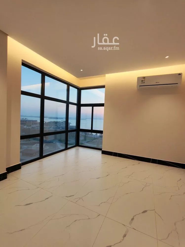 شقة للبيع في شارع الملك عبد الله بن عبدالعزيز, حي الشاطئ الغربي, مدينة الدمام, المنطقة الشرقية صورة 3