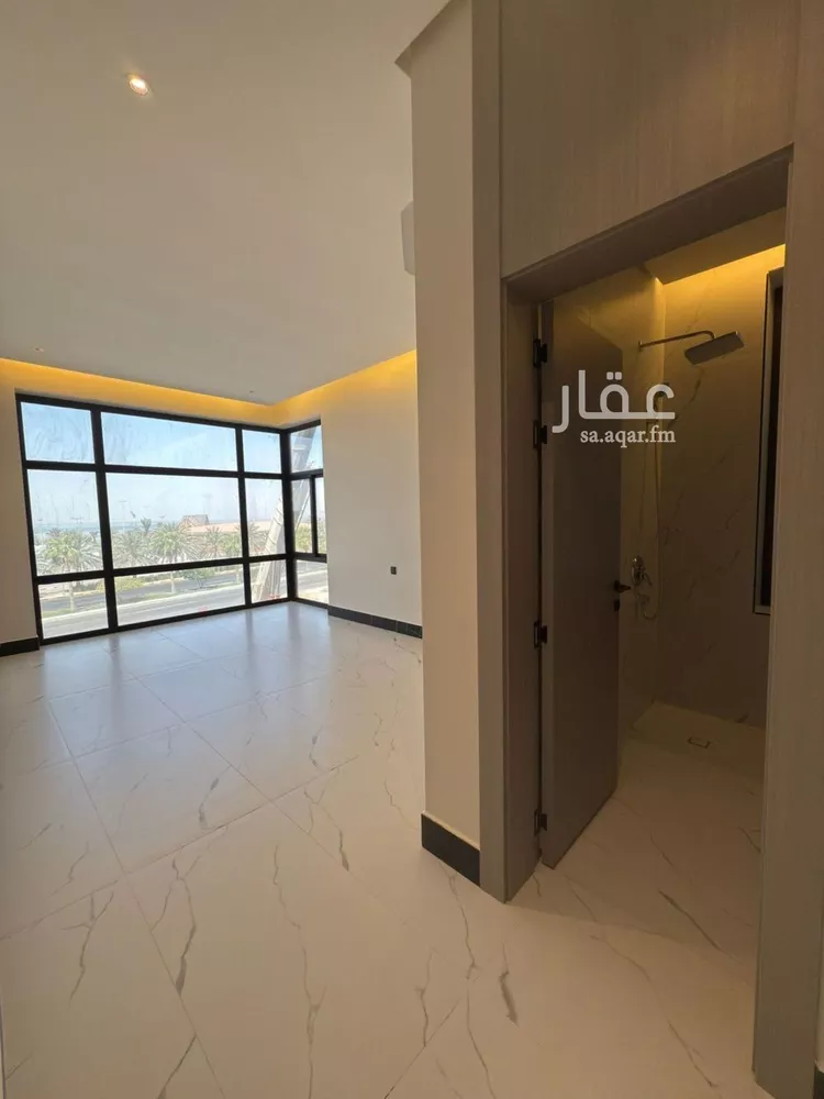 شقة للبيع في شارع الملك عبد الله بن عبدالعزيز, حي الشاطئ الغربي, مدينة الدمام, المنطقة الشرقية