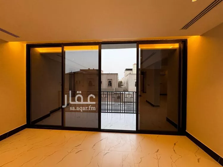شقة للبيع في شارع الملك عبد الله بن عبدالعزيز, حي الشاطئ الغربي, مدينة الدمام, المنطقة الشرقية صورة 2