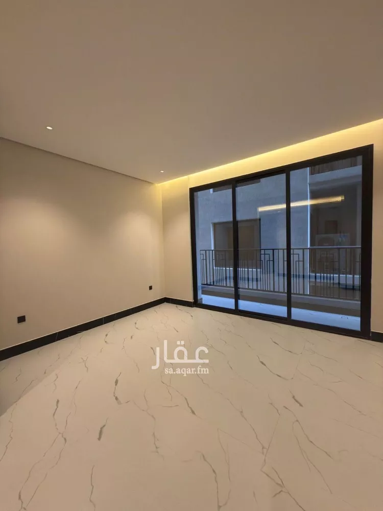 شقة للبيع في شارع الملك عبد الله بن عبدالعزيز, حي الشاطئ الغربي, مدينة الدمام, المنطقة الشرقية صورة 4