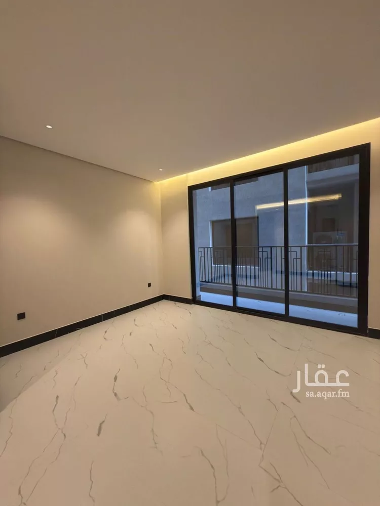 شقة للبيع في شارع الملك عبد الله بن عبدالعزيز, حي الشاطئ الغربي, مدينة الدمام, المنطقة الشرقية صورة 3