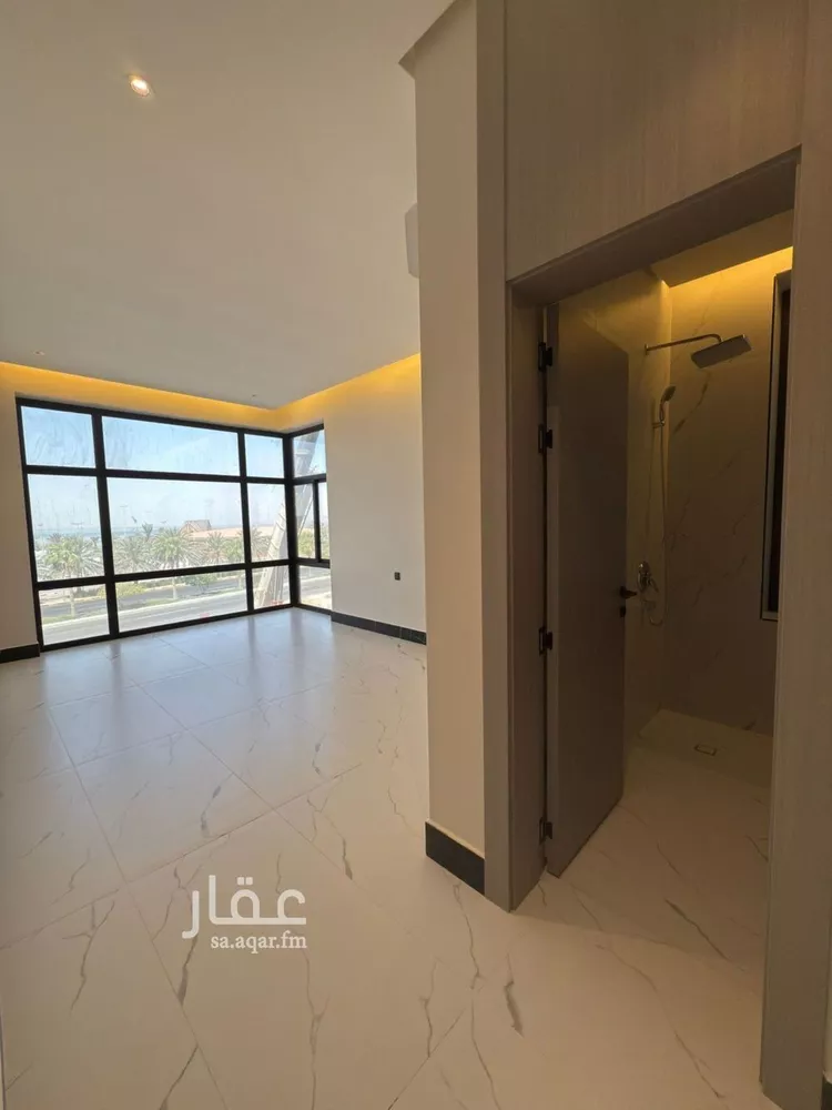 شقة للبيع في شارع الملك عبد الله بن عبدالعزيز, حي الشاطئ الغربي, مدينة الدمام, المنطقة الشرقية صورة 3