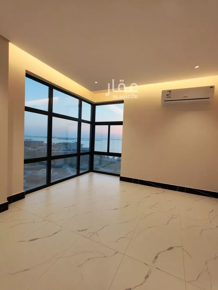 شقة للبيع في شارع الملك عبد الله بن عبدالعزيز, حي الشاطئ الغربي, مدينة الدمام, المنطقة الشرقية صورة 4