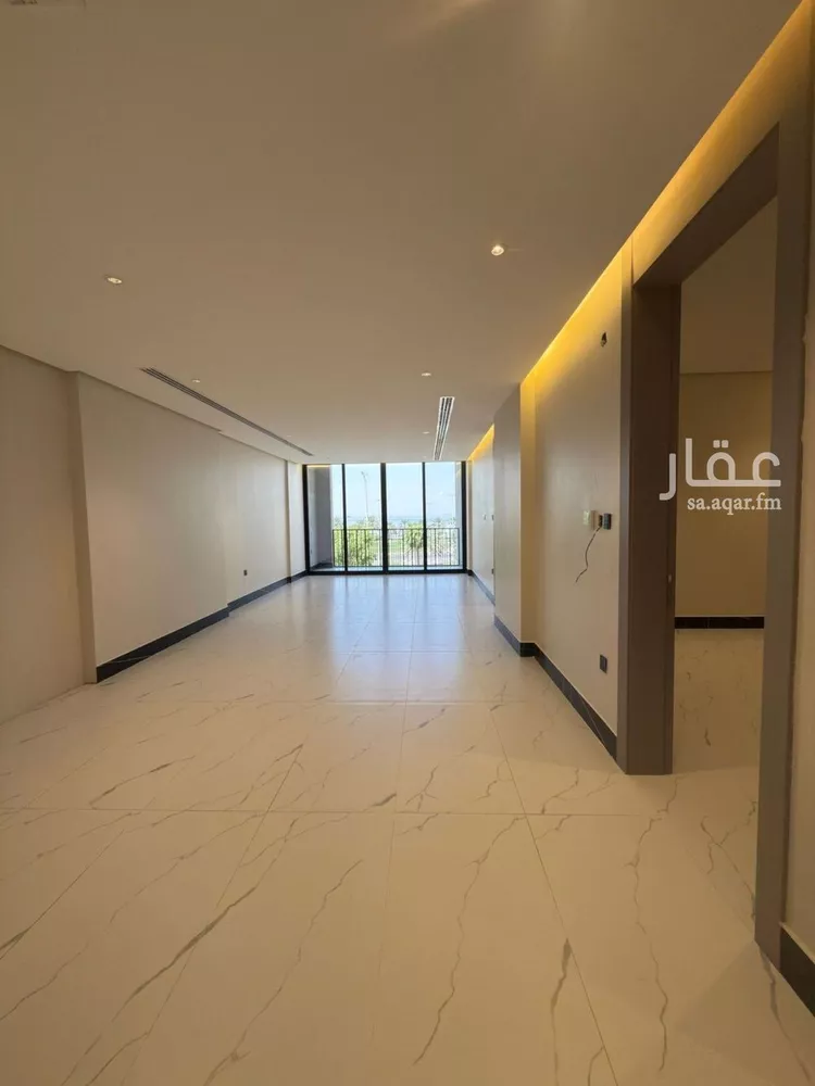 شقة للبيع في شارع الملك عبد الله بن عبدالعزيز, حي الشاطئ الغربي, مدينة الدمام, المنطقة الشرقية صورة 3