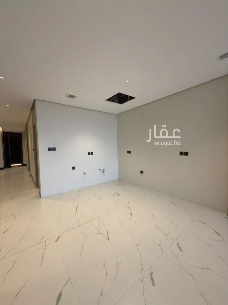 شقة للبيع في شارع الملك عبد الله بن عبدالعزيز, حي الشاطئ الغربي, مدينة الدمام, المنطقة الشرقية صورة 3