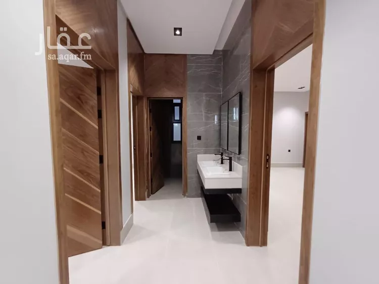 دور للبيع في شارع العريضة, حي طويق, مدينة الرياض, منطقة الرياض صورة 3