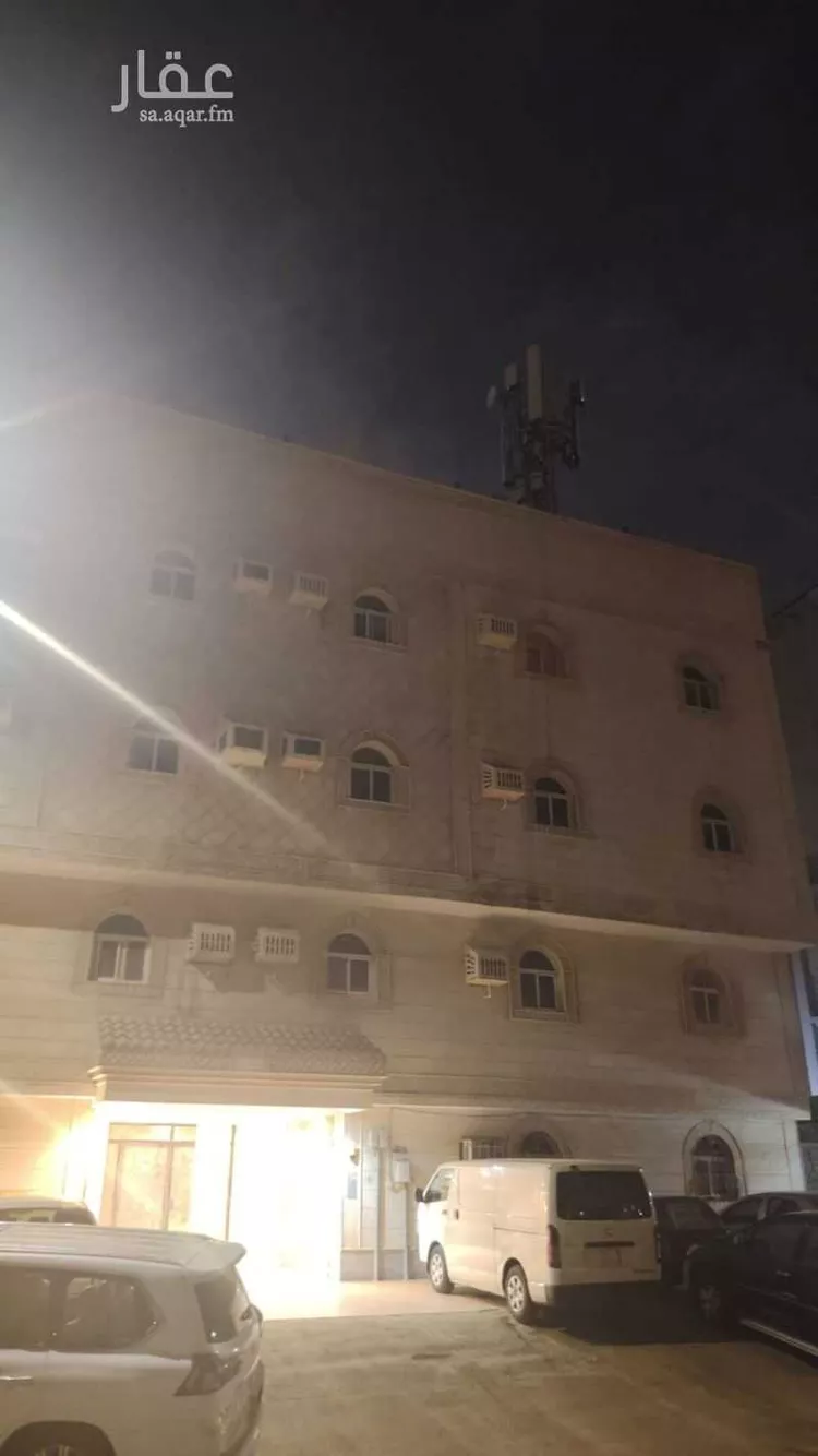 عمارة للبيع في شارع عبد الله باسند, حي الواحة, مدينة جدة, منطقة مكة المكرمة صورة 2