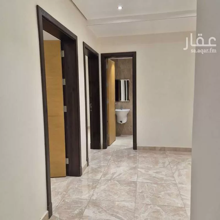 شقة للإيجار في حي الحمراء, مدينة الخبر, المنطقة الشرقية 8