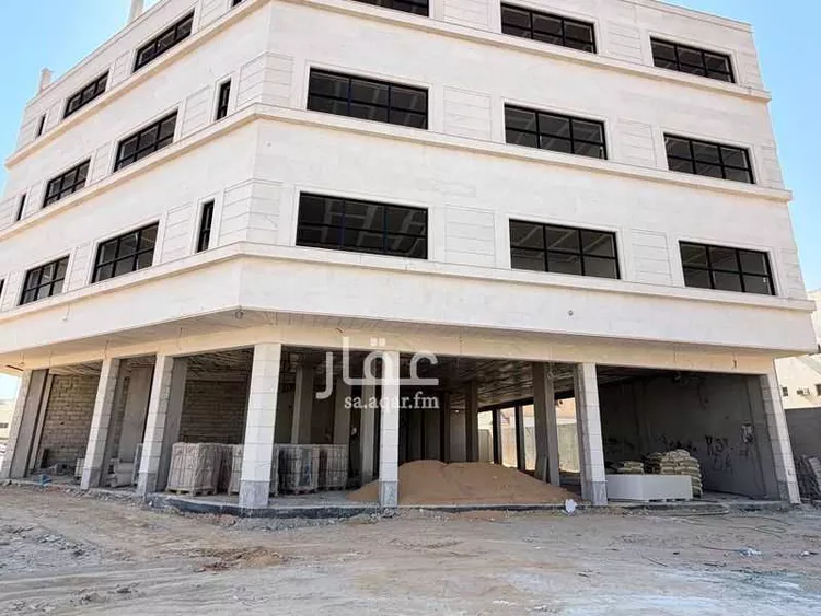 محل للإيجار في شارع طريق الشيخ عبدالعزيز بن باز, حي النخيل, مدينة بريدة, منطقة القصيم صورة 2