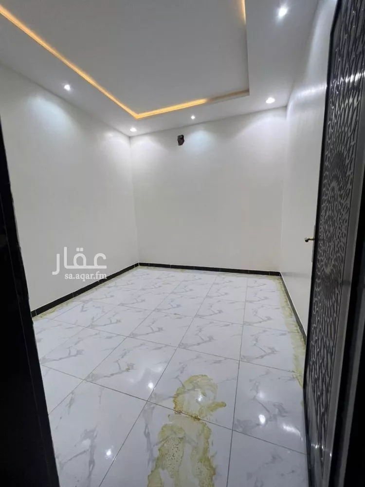 فيلا للإيجار في شارع محمد الرباحي, حي الرمال, مدينة الرياض, منطقة الرياض 6