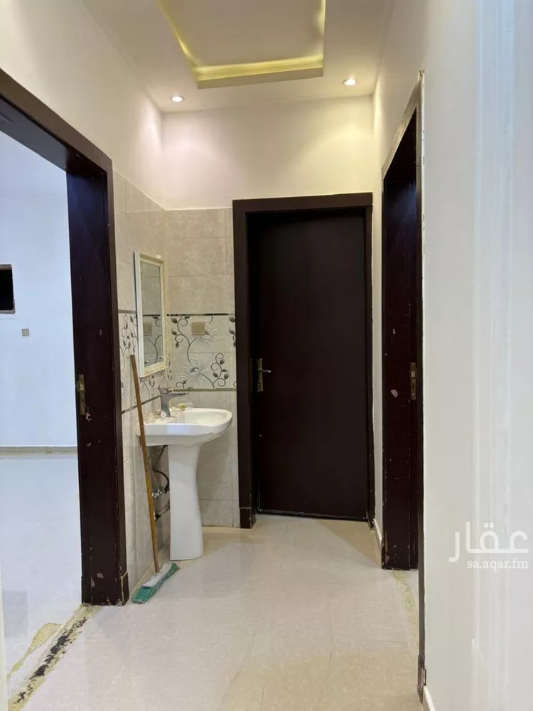 شقة للإيجار في شارع الفخر الأصبهاني, حي السعادة, مدينة الرياض, منطقة الرياض صورة 5