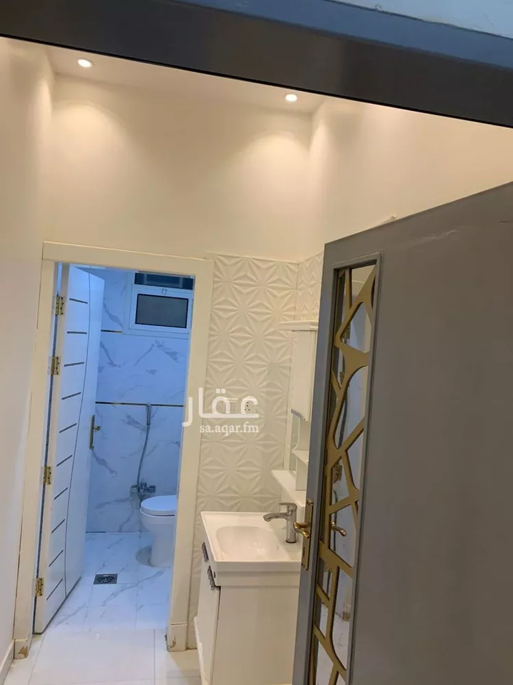 شقة للإيجار في شارع محمد بن أبي السعادات, حي عكاظ, مدينة الرياض, منطقة الرياض صورة 3