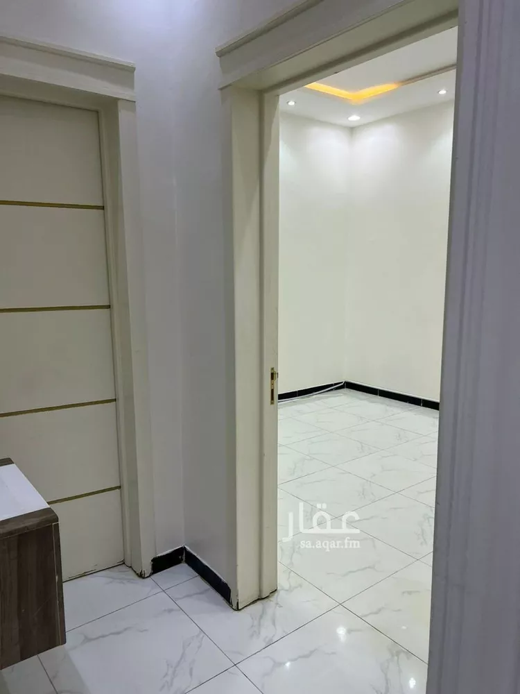فيلا للإيجار في شارع محمد الرباحي, حي الرمال, مدينة الرياض, منطقة الرياض 12