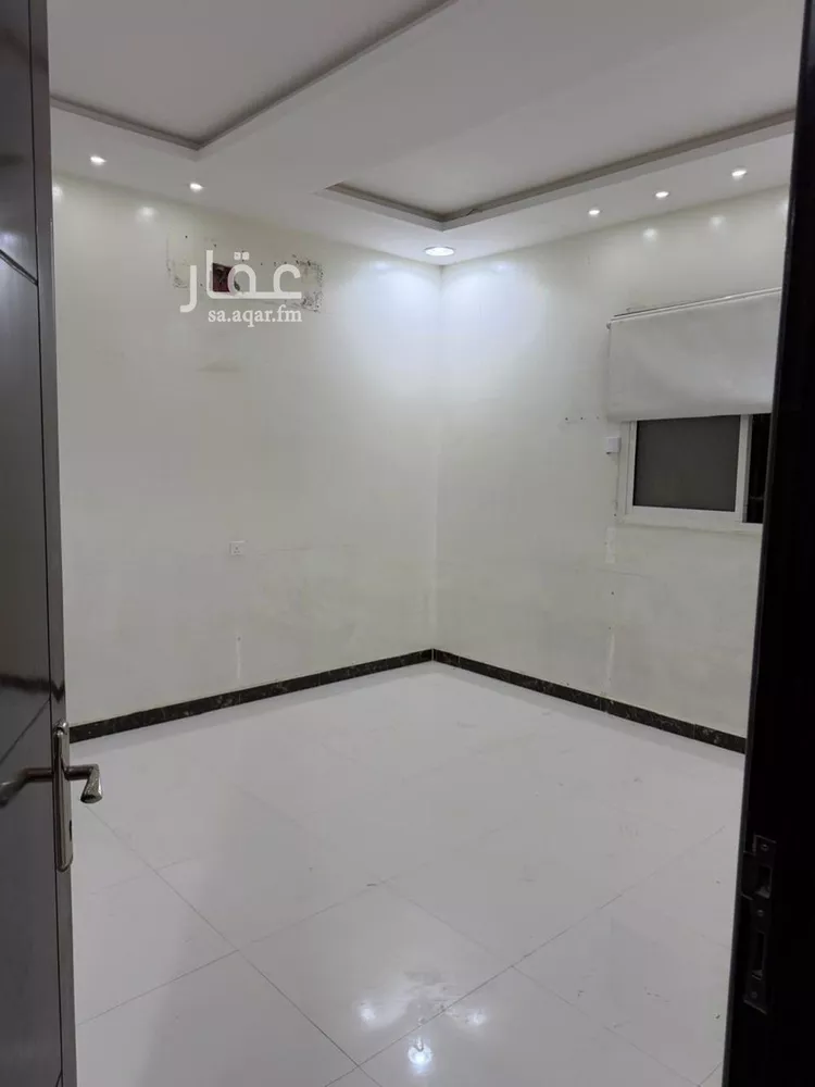 شقة للإيجار في شارع محمد بن أبي السعادات, حي عكاظ, مدينة الرياض, منطقة الرياض صورة 4