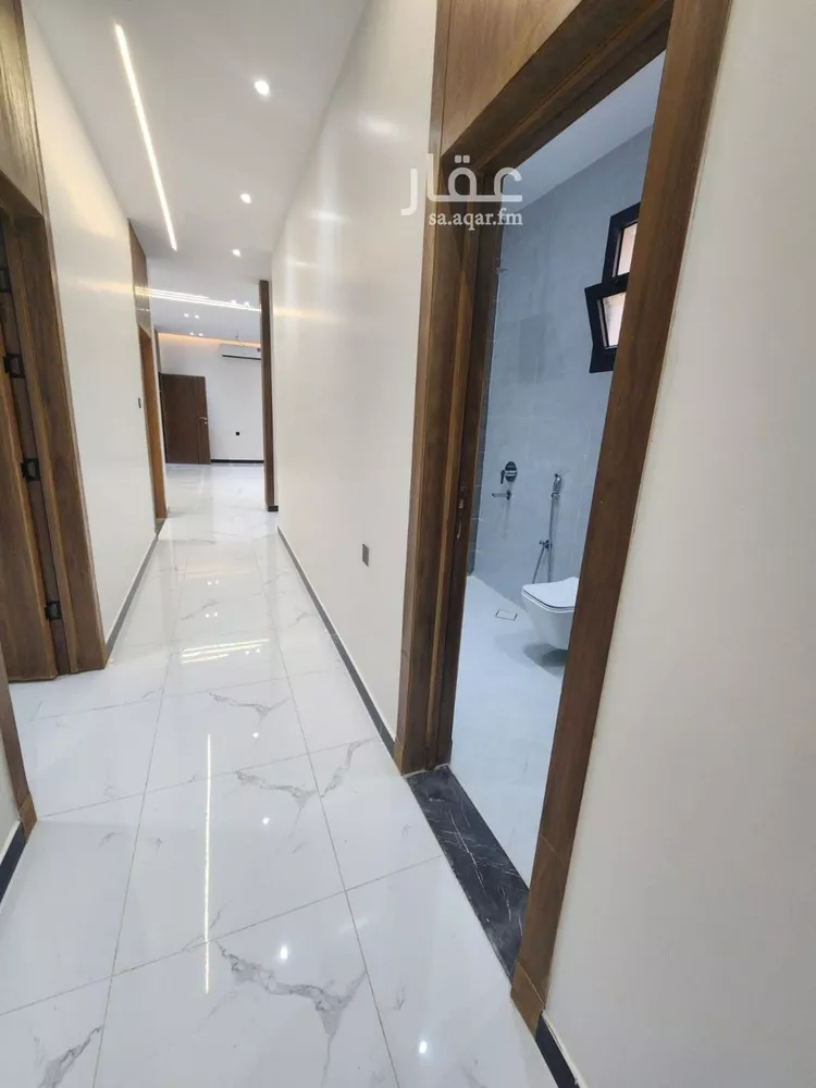 فيلا للبيع في شارع علي الزبيري, حي طويق, مدينة الرياض, منطقة الرياض 15