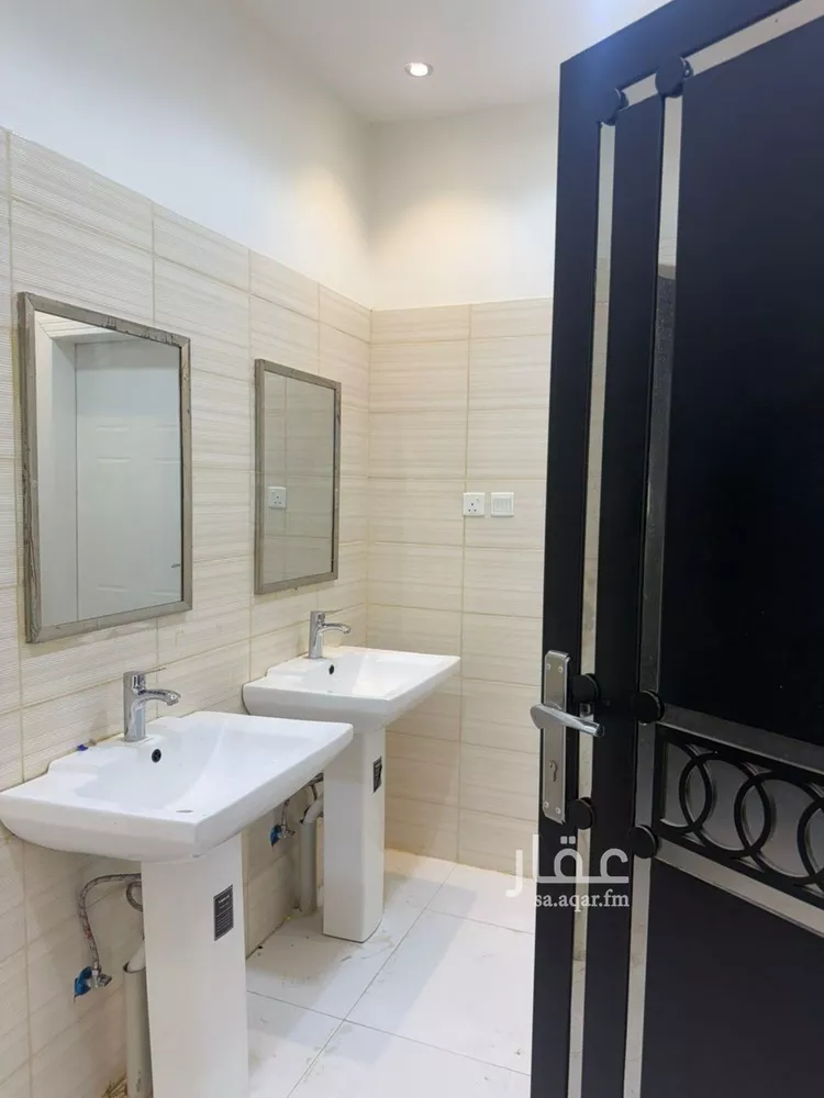 شقة للإيجار في شارع رقم 40, حي بدر, مدينة الرياض, منطقة الرياض صورة 5
