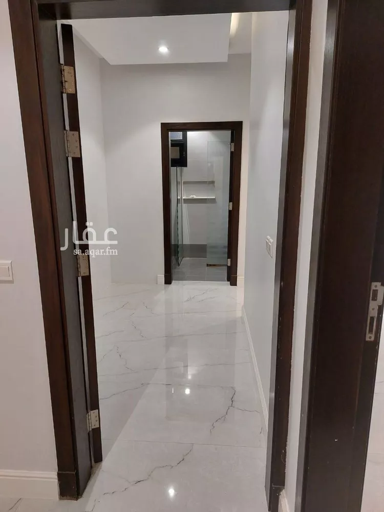 شقة للإيجار في شارع رقم 241, حي الملقا, مدينة الرياض, منطقة الرياض صورة 3