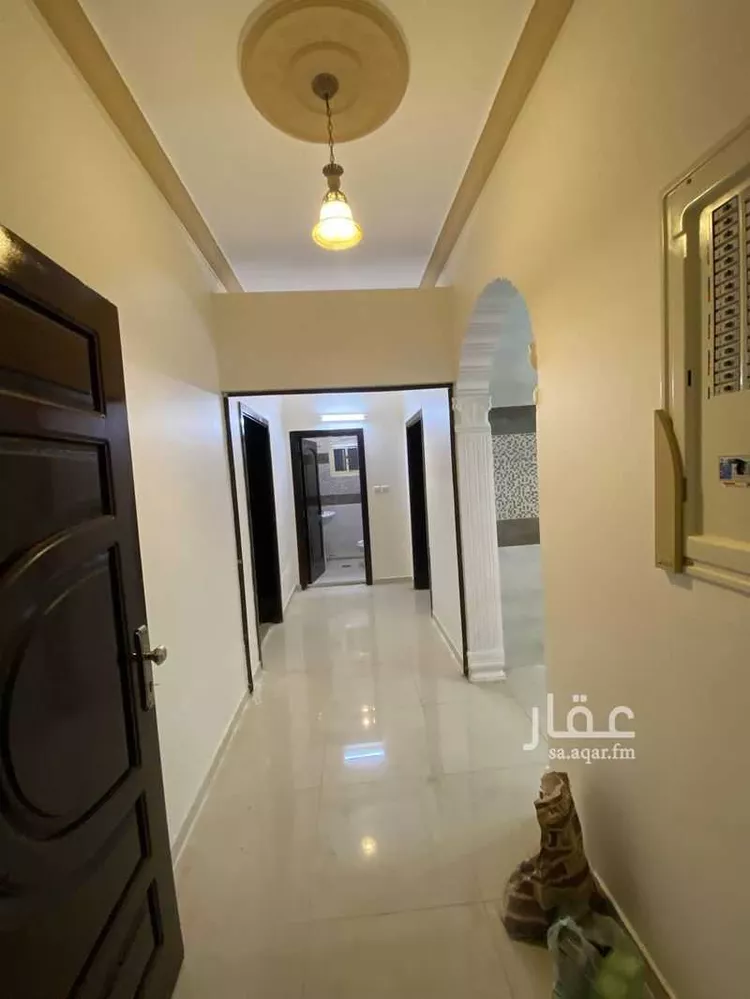 شقة للإيجار في طريق ابو ذر الغفاري ، حي الصليب الشرقي ، رابغ ، رابغ