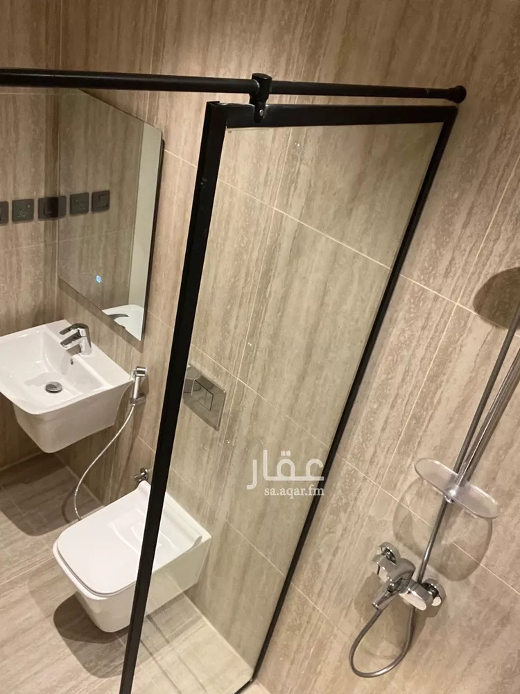 شقة للإيجار في شارع سفيان بن النضر, حي الحمراء, مدينة الخبر, المنطقة الشرقية صورة 3