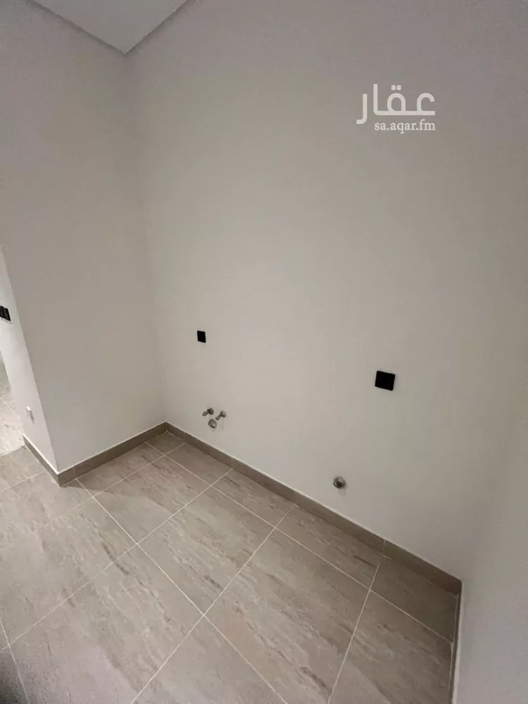 شقة للإيجار في شارع سفيان بن النضر, حي الحمراء, مدينة الخبر, المنطقة الشرقية صورة 5
