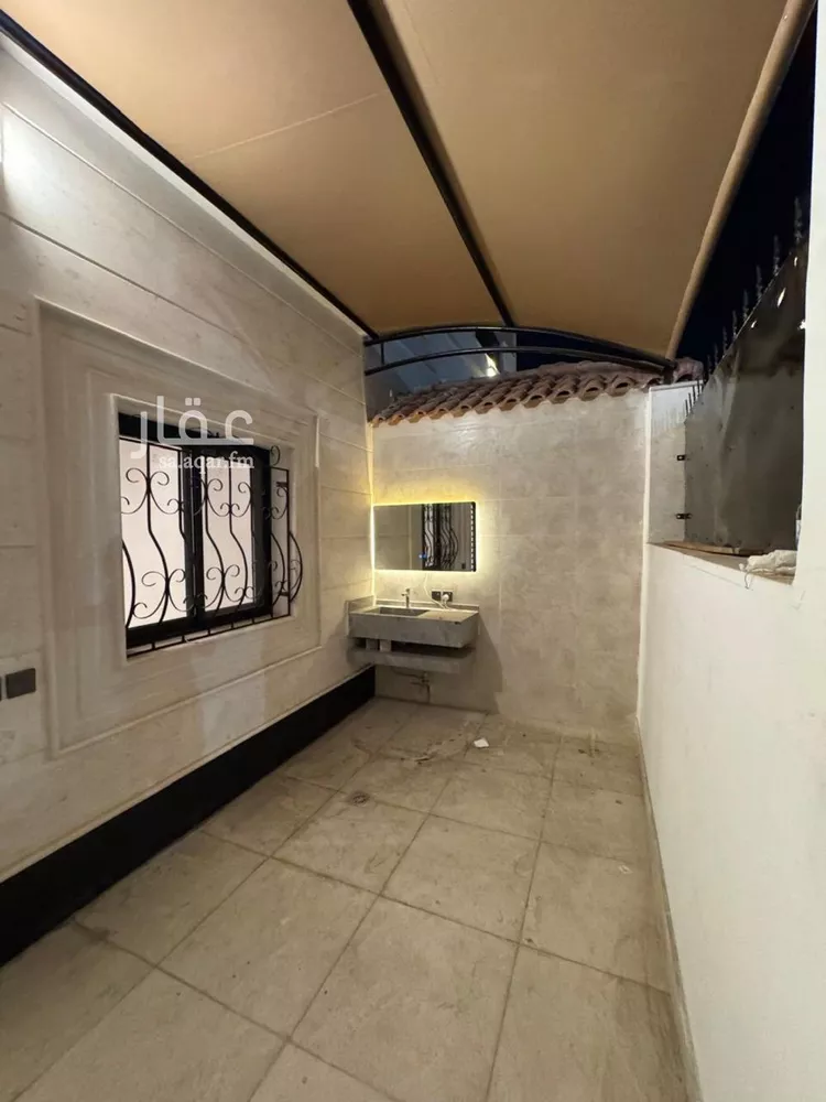 عمارة للبيع في شارع عقبة بن عامر, حي مدينة العمال, مدينة الدمام, المنطقة الشرقية صورة 4