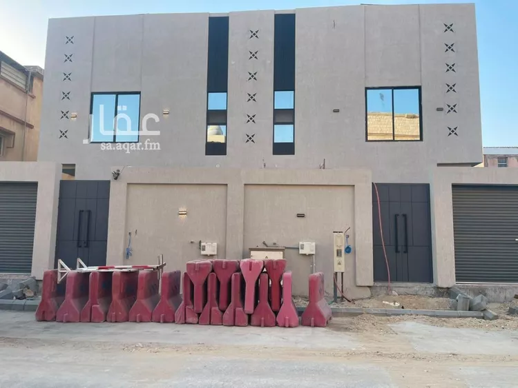 فيلا للبيع في شارع ابن فارس, حي الجلوية, مدينة الدمام, المنطقة الشرقية