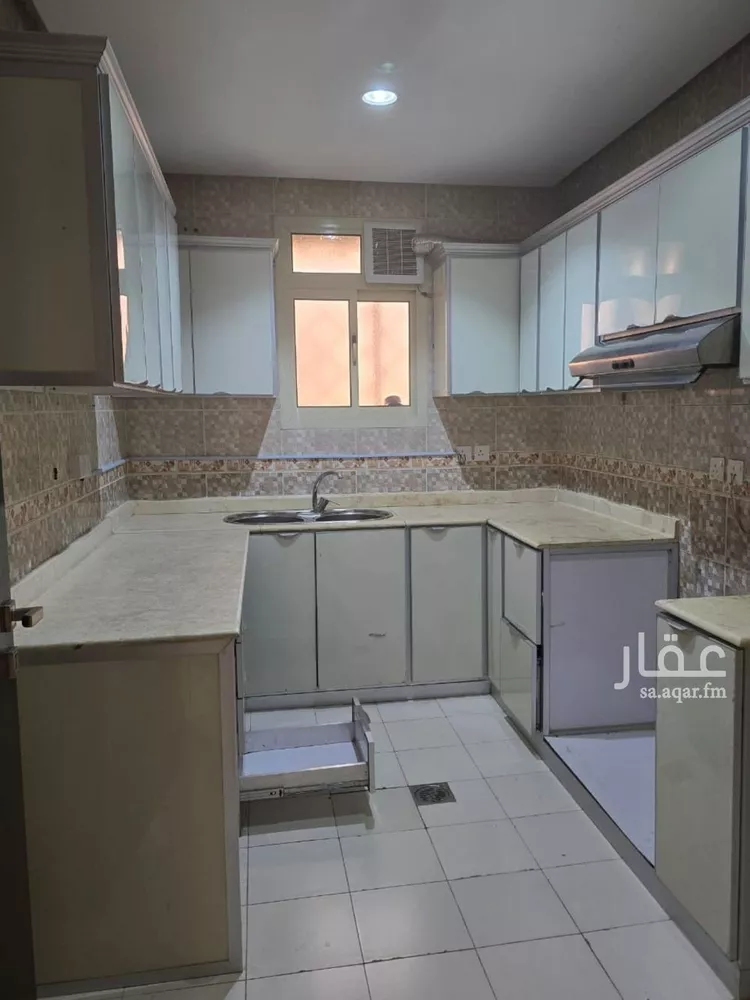 شقة للإيجار في شارع السريحات, حي القيروان, مدينة الرياض, منطقة الرياض
